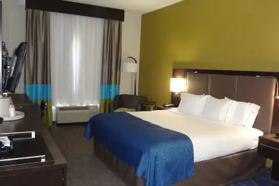 Photo 2 - Holiday Inn Express Hotel & Suites El Reno by IHG
