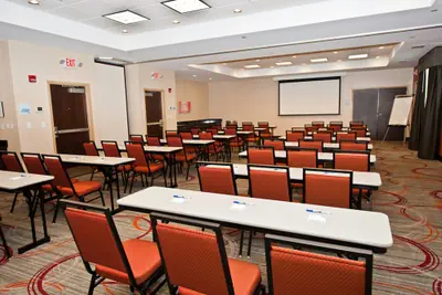 Photo 2 - Holiday Inn Express & Suites Columbus - Easton Area by IHG