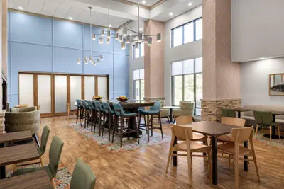 Photo 3 - Hampton Inn & Suites Hope