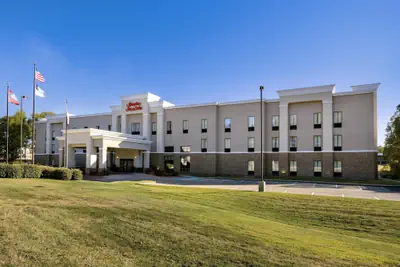 Photo 2 - Hampton Inn & Suites Hope