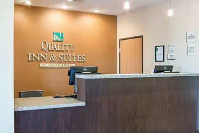 Photo 4 - Quality Inn & Suites Minot North