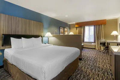 Photo 4 - Best Western Plus Mountain View Auburn Inn