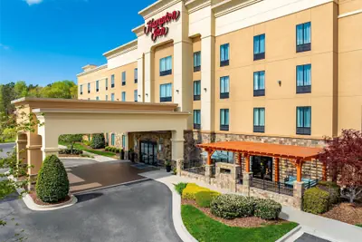 Photo 2 - Hampton Inn Cleveland, TN