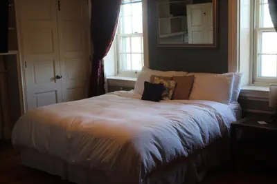 Photo 5 - Stocks Manor Bed and Breakfast
