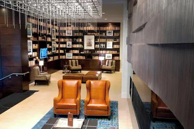 Photo 3 - Marriott Milwaukee Downtown