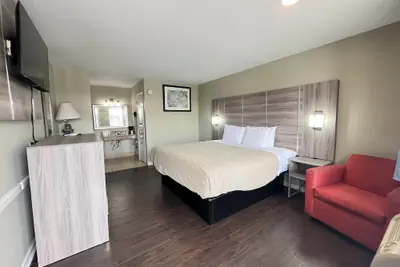 Photo 5 - Travelodge by Wyndham Santee