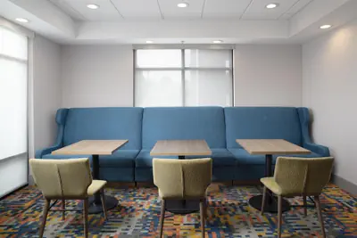 Photo 3 - Hampton Inn Magnolia