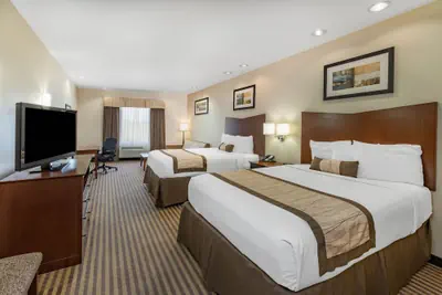 Photo 5 - Baymont by Wyndham Victoria