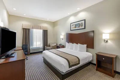 Photo 2 - Baymont by Wyndham Victoria
