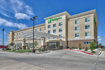 Photo 2 - Holiday Inn Roswell by IHG