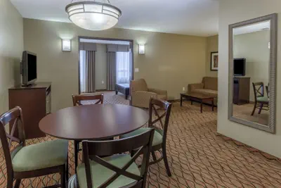 Photo 4 - Holiday Inn Eau Claire South I-94 by IHG