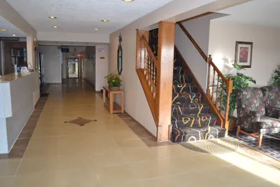 Photo 5 - Sky Lodge Inn & Suites