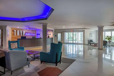 Photo 4 - TRYP by Wyndham Tallahassee North I-10 Capital Circle