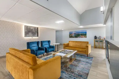Photo 4 - Comfort Inn & Suites Chattanooga-East Ridge