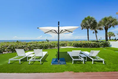 Photo 2 - Casey Key Resorts - Beachfront