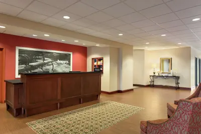 Photo 5 - Hampton Inn & Suites Prattville