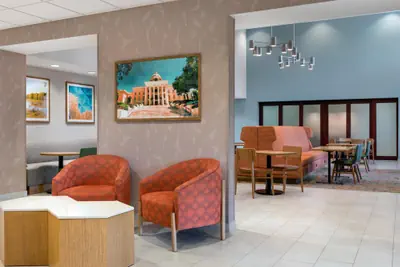 Photo 3 - Hampton Inn & Suites Prattville