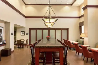 Photo 4 - Hampton Inn & Suites Prattville