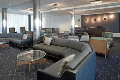 Photo 3 - Courtyard by Marriott Long Beach Airport