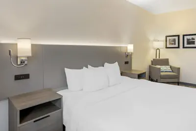 Photo 4 - Comfort Inn & Suites Sayre