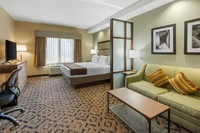 Photo 5 - Best Western Plus College Park Hotel