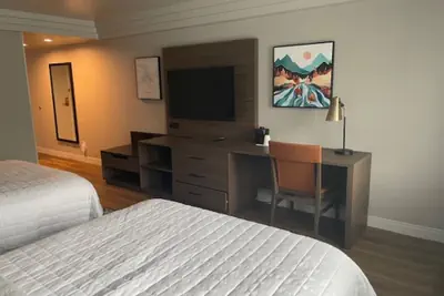 Photo 5 - Best Western Potsdam University Park Inn