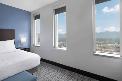 Photo 3 - Homewood Suites by Hilton Denver Downtown-Convention Center