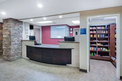 Photo 5 - Hawthorn Suites by Wyndham Williston