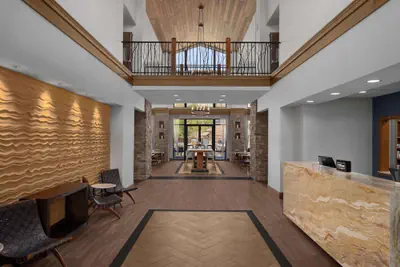 Photo 3 - Hampton Inn & Suites Springdale/Zion National Park