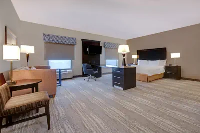 Photo 5 - Hampton Inn & Suites Tampa Northwest/Oldsmar
