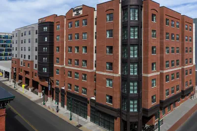 Photo 2 - Courtyard Syracuse Downtown At Armory Square