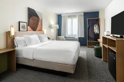 Photo 2 - Spark by Hilton Glendive