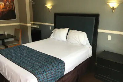Photo 5 - Hotel Salina Long Beach