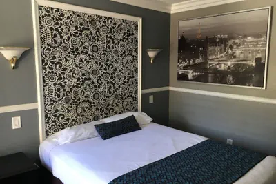 Photo 2 - Hotel Salina Long Beach