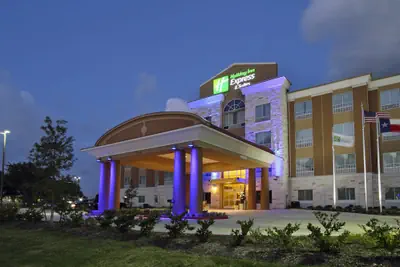 Photo 2 - Holiday Inn Express & Suites Houston East - Baytown by IHG