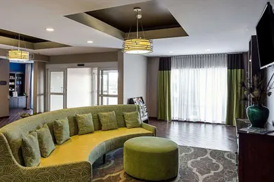 Photo 5 - Comfort Suites near Tanger Outlet Mall