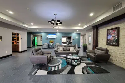 Photo 3 - Best Western Plus Kenedy Inn