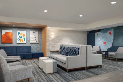 Photo 4 - Holiday Inn Express Hotel & Suites NORTH FREMONT by IHG