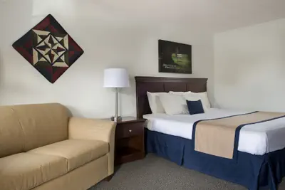 Photo 3 - Travelers Rest Motel