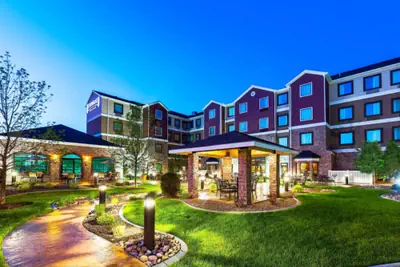 Photo 2 - Staybridge Suites Bismarck by IHG