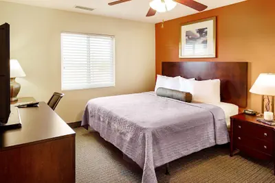 Photo 3 - Affordable Suites Augusta
