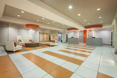 Photo 4 - La Quinta Inn & Suites by Wyndham Harrisburg-Hershey