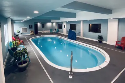 Photo 2 - La Quinta Inn & Suites by Wyndham Harrisburg-Hershey