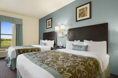 Photo 4 - Holiday Inn Express Gulfport Beach by IHG