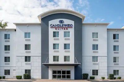 Photo 2 - Candlewood Suites Mooresville/Lake Norman,NC by IHG