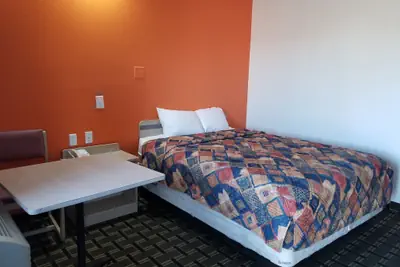 Photo 4 - Nights Stay Hotel