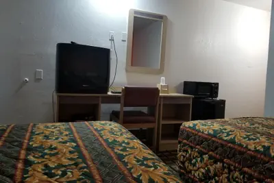 Photo 5 - Nights Stay Hotel