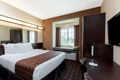 Photo 4 - Microtel Inn and Suites Eagle Pass