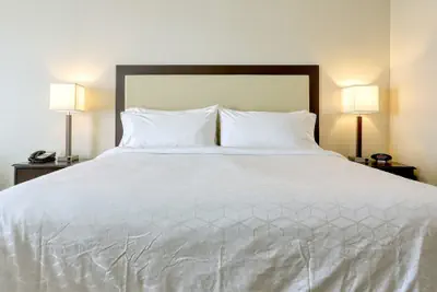 Photo 4 - Holiday Inn Express Hotel & Suites Batavia - Darien Lake by IHG