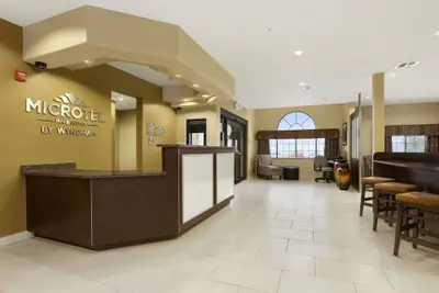 Photo 2 - Microtel Inn & Suites by Wyndham Round Rock